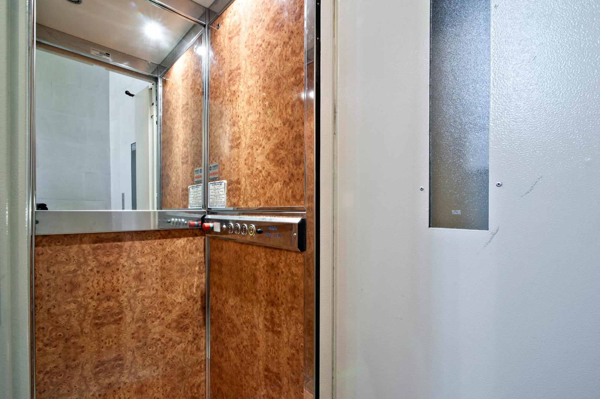 The Golden Hour, Luxury Apartment With A Panoramic View Lecce Esterno foto