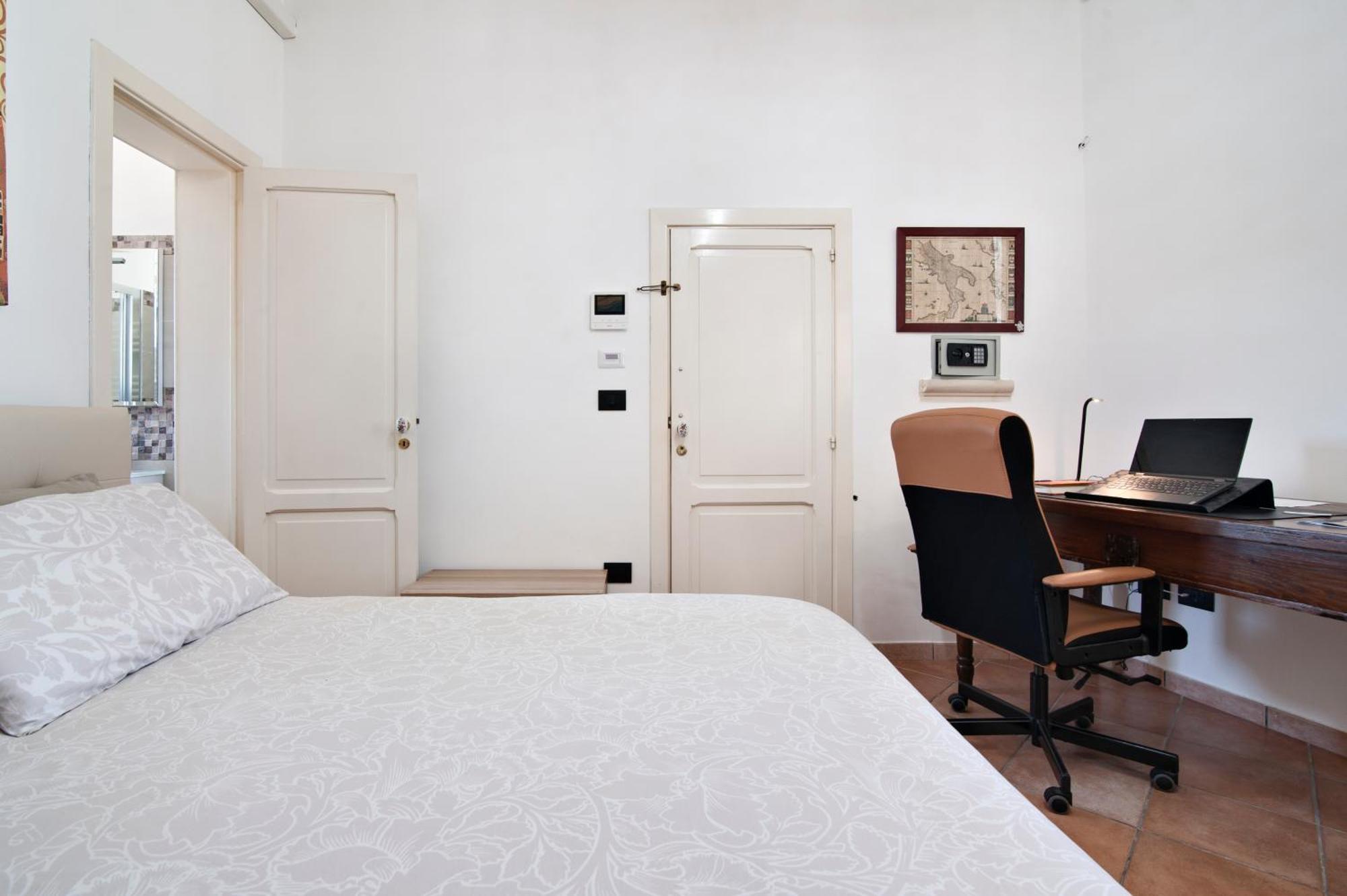 The Golden Hour, Luxury Apartment With A Panoramic View Lecce Esterno foto